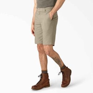 Dickies Relaxed Fit‎ Work Shorts Flex Fabric Khaki Cell Phone Pocket Size 40 NWT